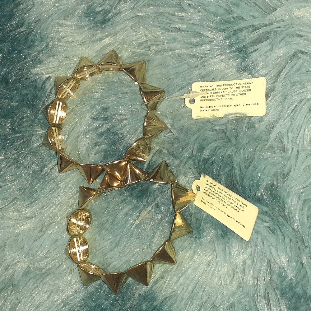 Gold spikes bracelets